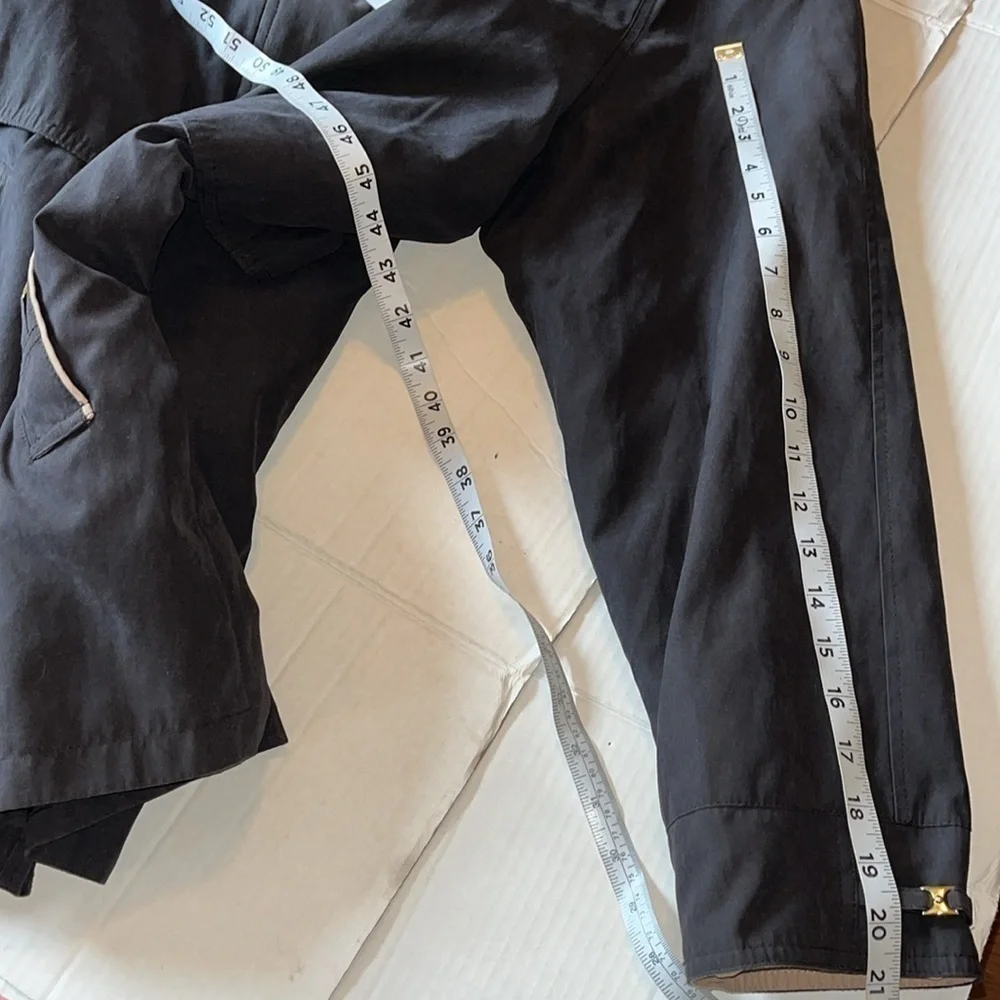 VTG-Hudson Place-M-black-Removable lining hooded jacket/coat with cinched waist.